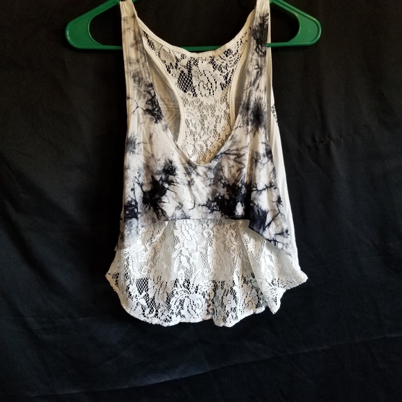 Elephant crop - Picture 7 of 9